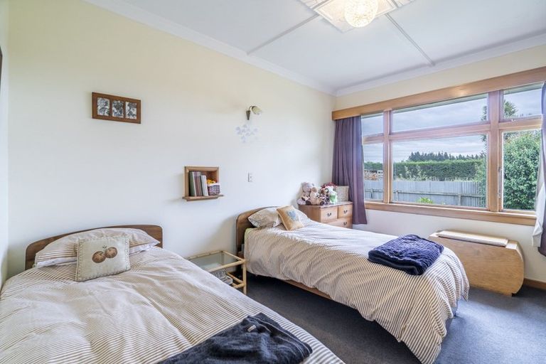 Photo of property in 1048 Lochiel-branxholme Road, Branxholme, Invercargill, 9874