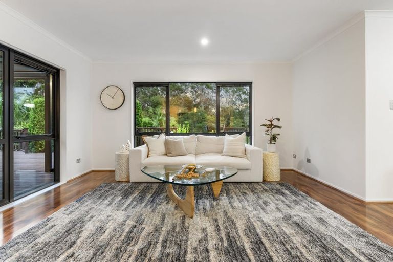 Photo of property in 48 Shelter Drive, Greenhithe, Auckland, 0632