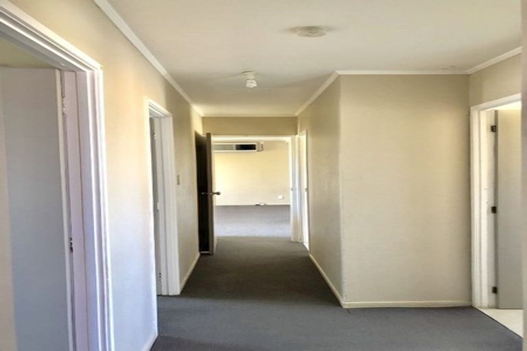 Photo of property in 8 Sidey Avenue, Clover Park, Auckland, 2019