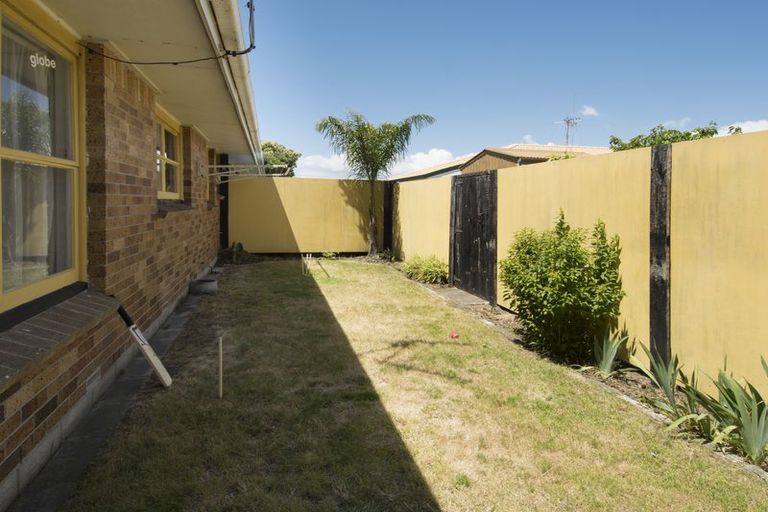 Photo of property in 2b Allison Avenue, Mount Maunganui, 3116