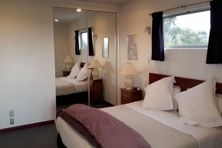 Photo of property in 120 Kopanga Heights Lane, Havelock North, 4130