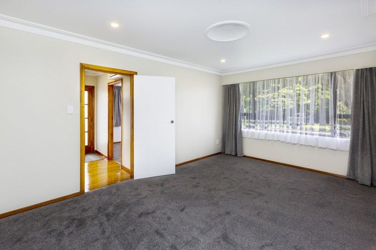 Photo of property in 379 Cambridge Terrace, Naenae, Lower Hutt, 5011