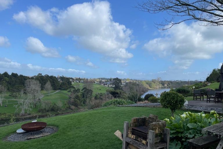 Photo of property in 37 Munro Place, Flagstaff, Hamilton, 3210