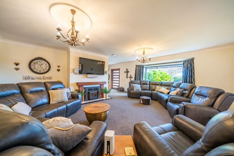 Photo of property in 53 State Highway 58, Pauatahanui, Porirua, 5381