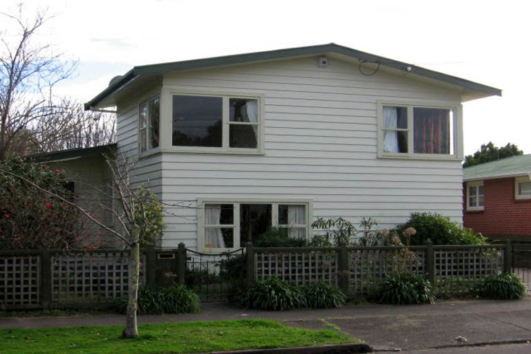 Photo of property in 19 Buick Crescent, Awapuni, Palmerston North, 4412