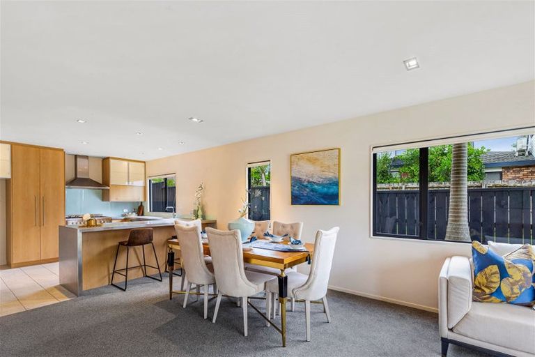 Photo of property in 48a Picasso Drive, West Harbour, Auckland, 0618