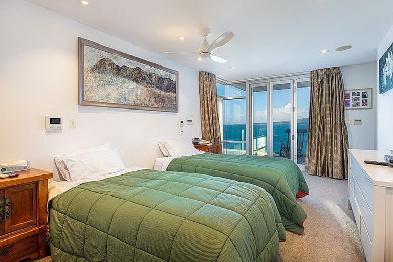 Photo of property in 3/245 Hurstmere Road, Takapuna, Auckland, 0622