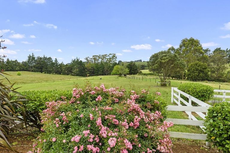 Photo of property in 270 Ireland Road, Waitoki, Kaukapakapa, 0871