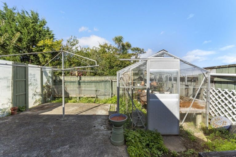 Photo of property in 8 Kowhai Street, Levin, 5510