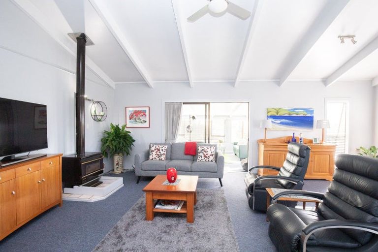 Photo of property in 20 Waihou Street, Turua, Thames, 3574