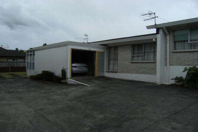 Photo of property in 21 Faith Bullock Place, New Lynn, Auckland, 0600