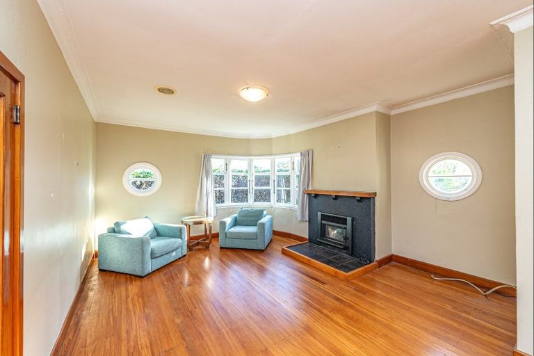 Photo of property in 8 Peakes Road, Saint Johns Hill, Whanganui, 4501