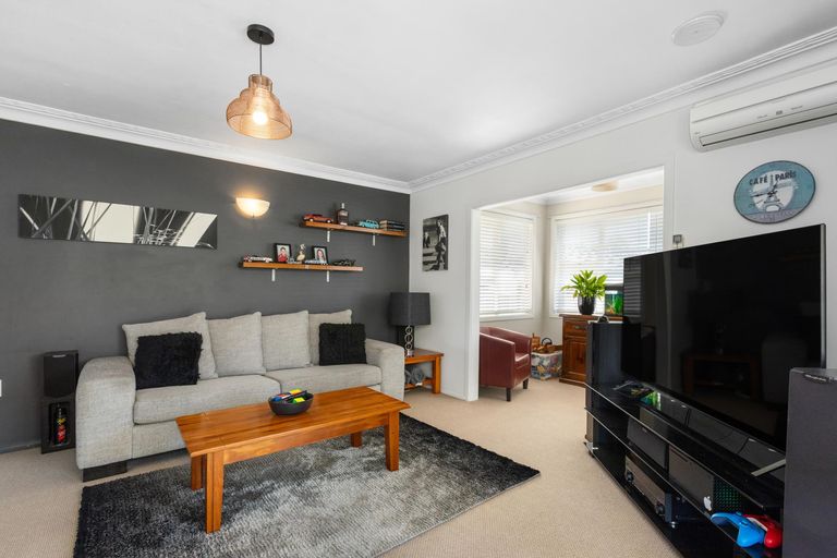 Photo of property in 15 Osborne Avenue, Morrinsville, 3300