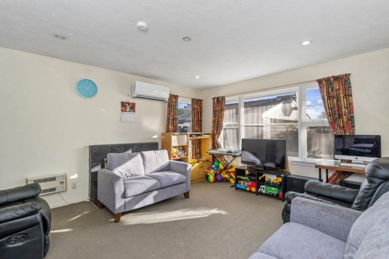 Photo of property in 11 Gainford Street, Avonhead, Christchurch, 8042