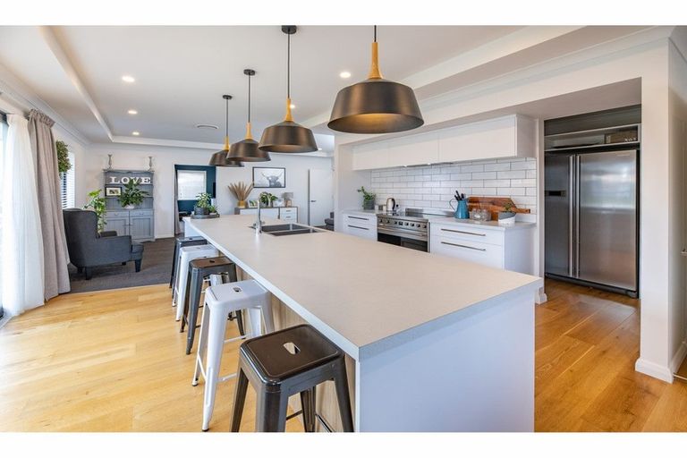 Photo of property in 10 Salisbury Avenue, Rangiora, 7400