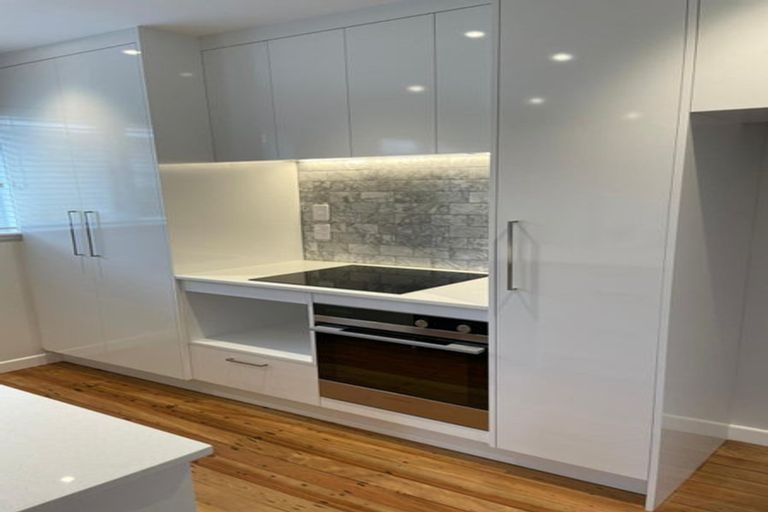 Photo of property in 31 Mclean Avenue, Papatoetoe, Auckland, 2025