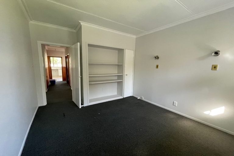 Photo of property in 23 Evans Road, Glen Eden, Auckland, 0602