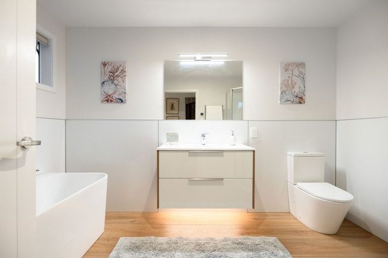 Photo of property in 37 Pahoia Beach Road, Whakamarama, Tauranga, 3172