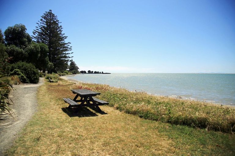 Photo of property in 22 Trewavas Street, Motueka, 7120