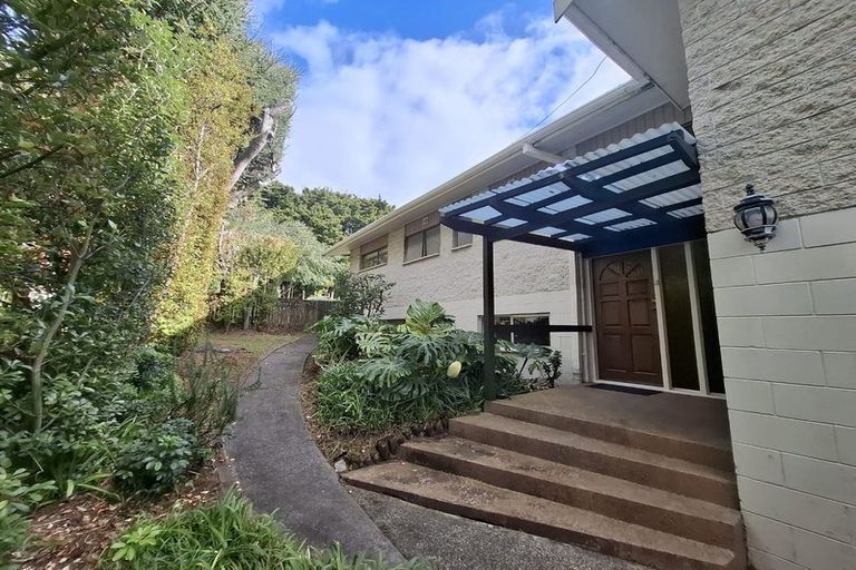 Photo of property in 80 Velma Road, Hillcrest, Auckland, 0627