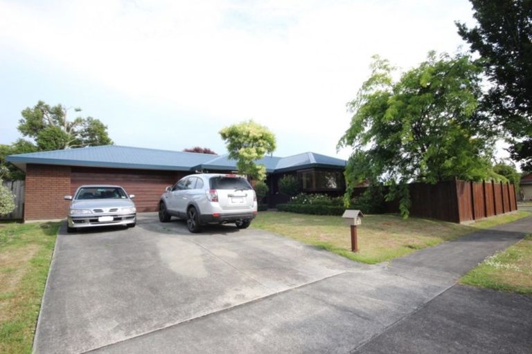 Photo of property in 2 Colorado Crescent, Milson, Palmerston North, 4414