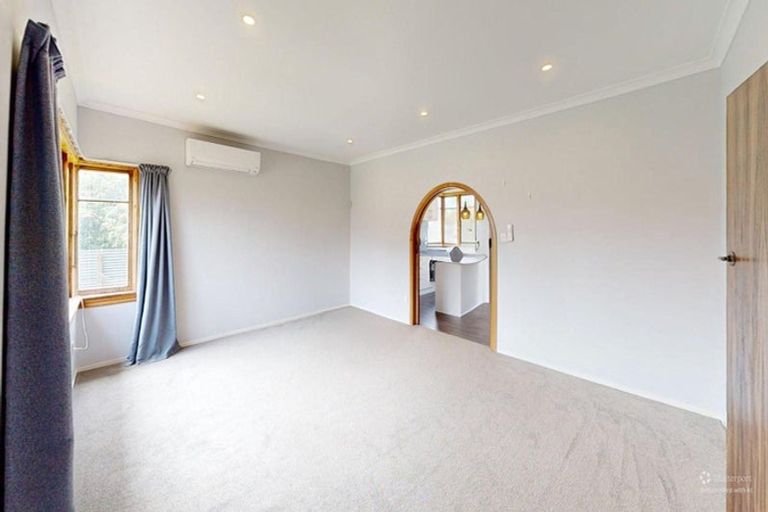 Photo of property in 6-8 Churchill Crescent, Foxton, 4814