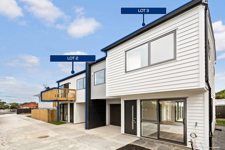Photo of property in 53a Taikata Road, Te Atatu Peninsula, Auckland, 0610