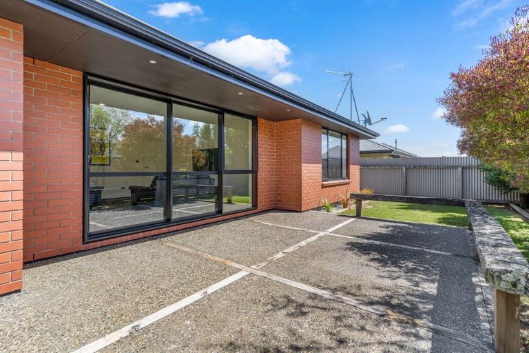 Photo of property in 32 Welsh Road, Winton, 9720