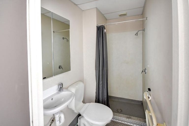 Photo of property in 5d Anzac Avenue, Dunedin Central, Dunedin, 9016