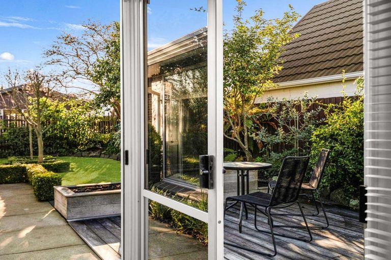 Photo of property in 18 Tisch Place, Belfast, Christchurch, 8051