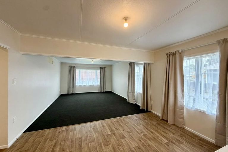 Photo of property in 60a Mould Street, Waitara, 4320