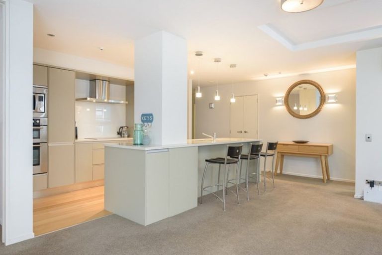 Photo of property in Vivaldi Apartments, 5/48 Marine Parade, Mount Maunganui, 3116