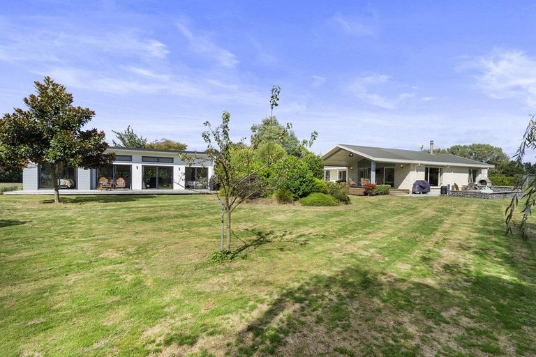 Photo of property in 268 Thornton Road, Cambridge, 3496