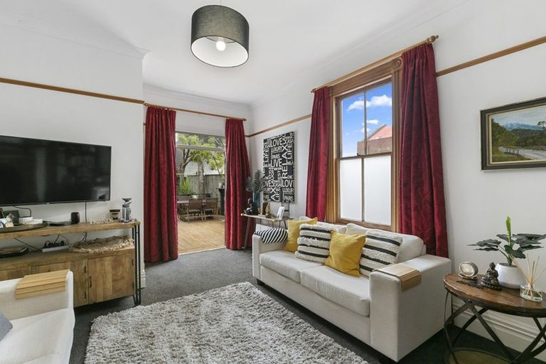 Photo of property in 14 Constable Street, Newtown, Wellington, 6021