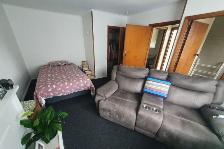 Photo of property in 4a Truman Road, Bryndwr, Christchurch, 8053