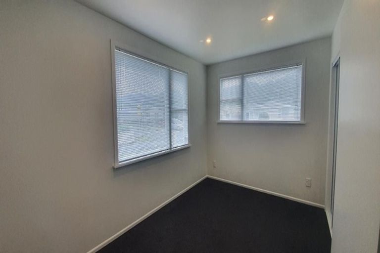 Photo of property in 184 Taita Drive, Avalon, Lower Hutt, 5011
