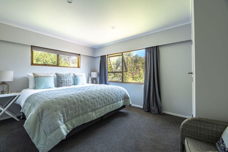 Photo of property in 84 Hone Heke Road, Kerikeri, 0230