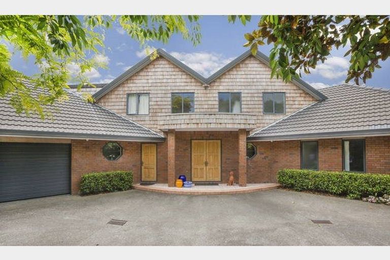 Photo of property in 8 Tiffany Close, Totara Park, Auckland, 2019