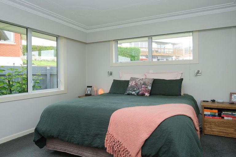 Photo of property in 9 Brooklyn Street, Green Island, Dunedin, 9018