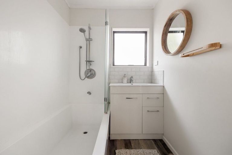 Photo of property in 10c Frances Street, Hamilton East, Hamilton, 3216