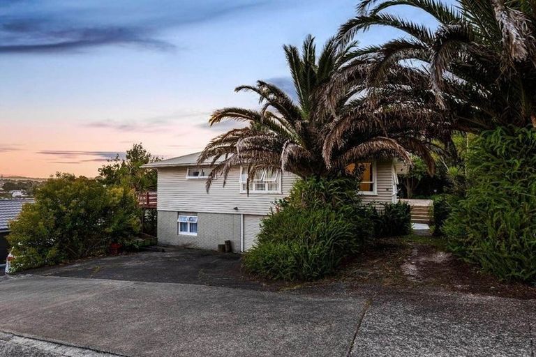 Photo of property in 77 Royal Road, Massey, Auckland, 0614