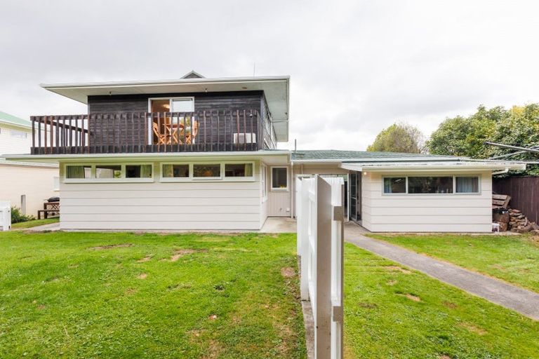 Photo of property in 4 Anaru Place, Awapuni, Palmerston North, 4412