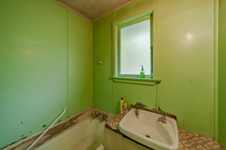 Photo of property in 2 White Road, Otane, 4202