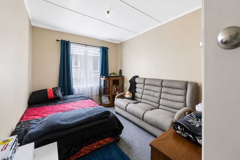 Photo of property in 8 Pacey Avenue, Hawera, 4610
