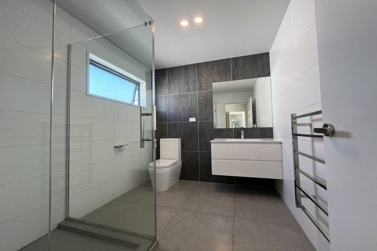 Photo of property in 36 Tihema Lane, Westgate, Auckland, 0614