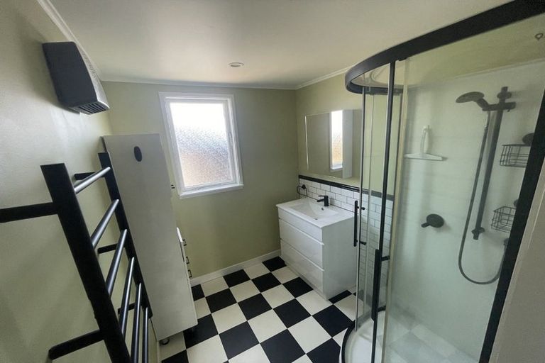 Photo of property in 923 High Street, Avalon, Lower Hutt, 5011