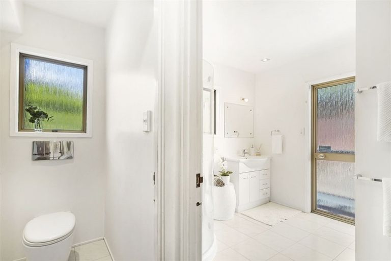 Photo of property in 1/49 Park Rise, Campbells Bay, Auckland, 0630