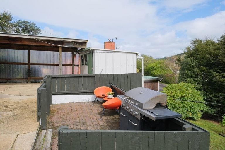 Photo of property in 61 Hocken Street, Kenmure, Dunedin, 9011