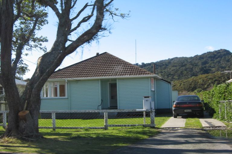 Photo of property in 43 Monro Street, Cobden, Greymouth, 7802
