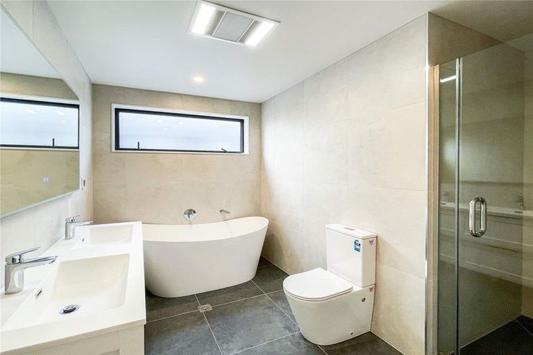 Photo of property in 5 Turbine Way, Hobsonville, Auckland, 0616